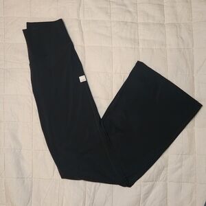 Vuori All The Form Flare Pants - Short